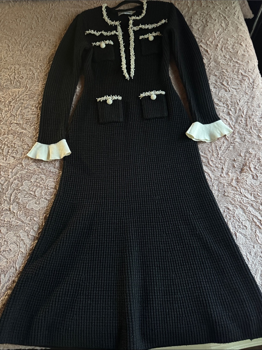 Self-Portrait Black Knit Long-Sleeve Midi Dress with Cream Trim - Picture 3 of 8